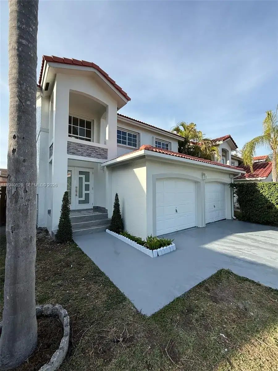 13911 SW 100th Ln, Miami FL 33186 photo 3