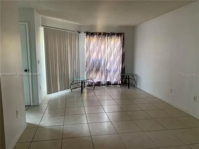 4318 Lakeway Dr # D, Orlando FL 32839 photo 3