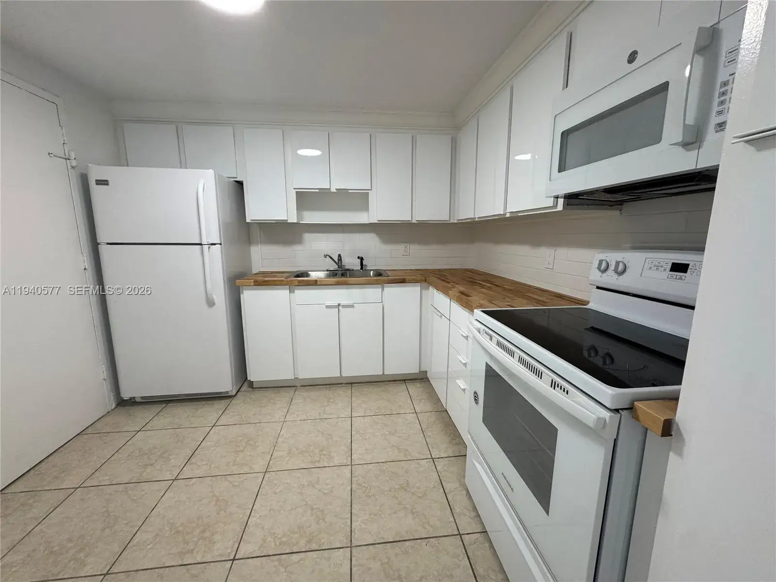 2025 NE 164th St # 603, North Miami Beach FL 33162