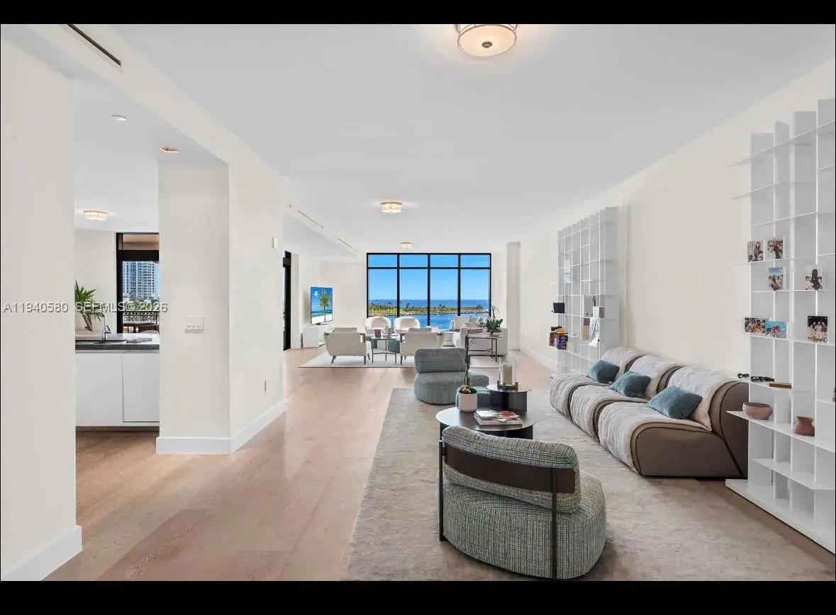 7055 Fisher Island Dr # 7055, Miami Beach FL 33109