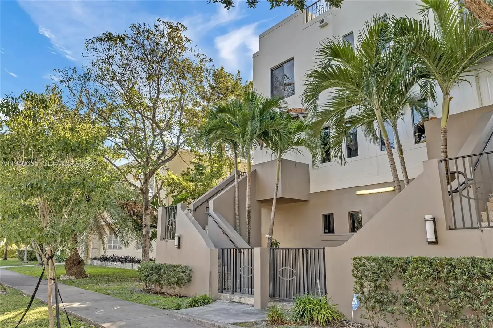1405 Galiano St # 4, Coral Gables FL 33134 photo 3