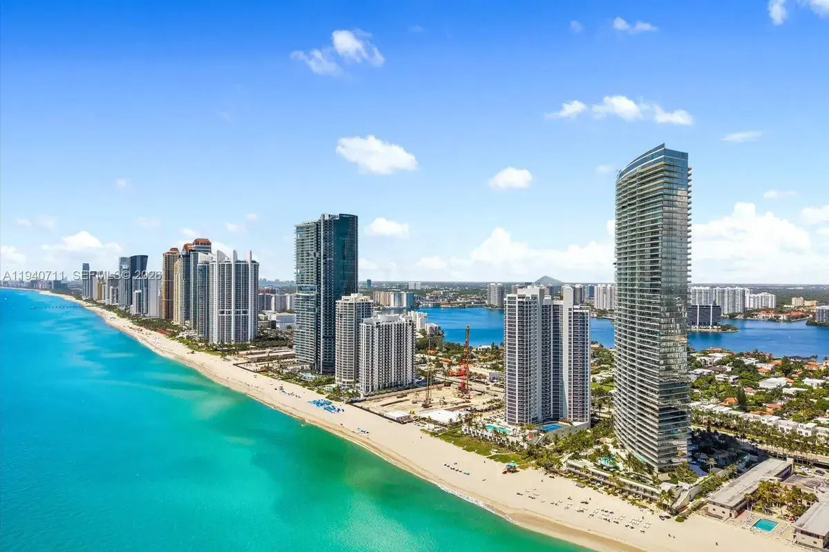 18975 Collins Ave # 302, Sunny Isles Beach FL 33160
