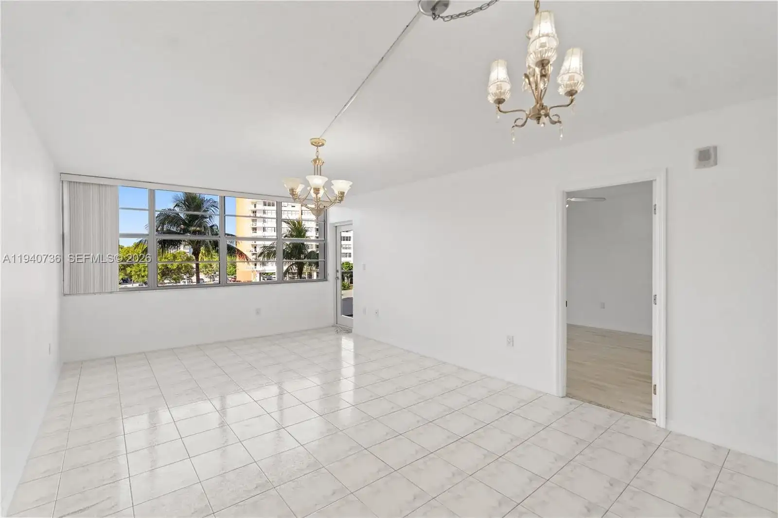 1351 NE Miami Gardens Dr # 301E, Miami FL 33179 photo 3