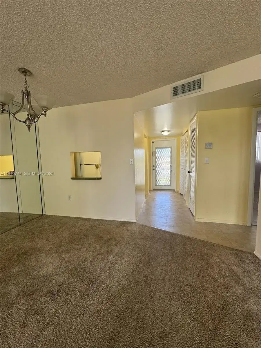 8450 Sunrise Lakes Blvd # 211, Sunrise FL 33322 photo 3