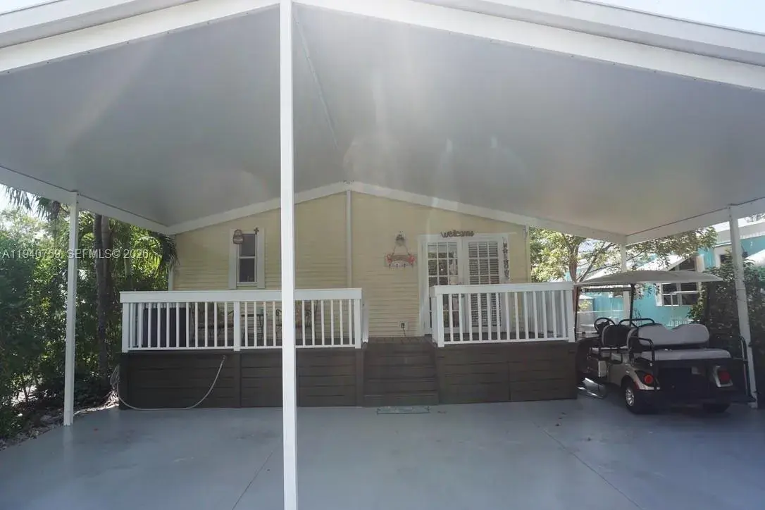 11 Old State RD, Key Largo FL 33037