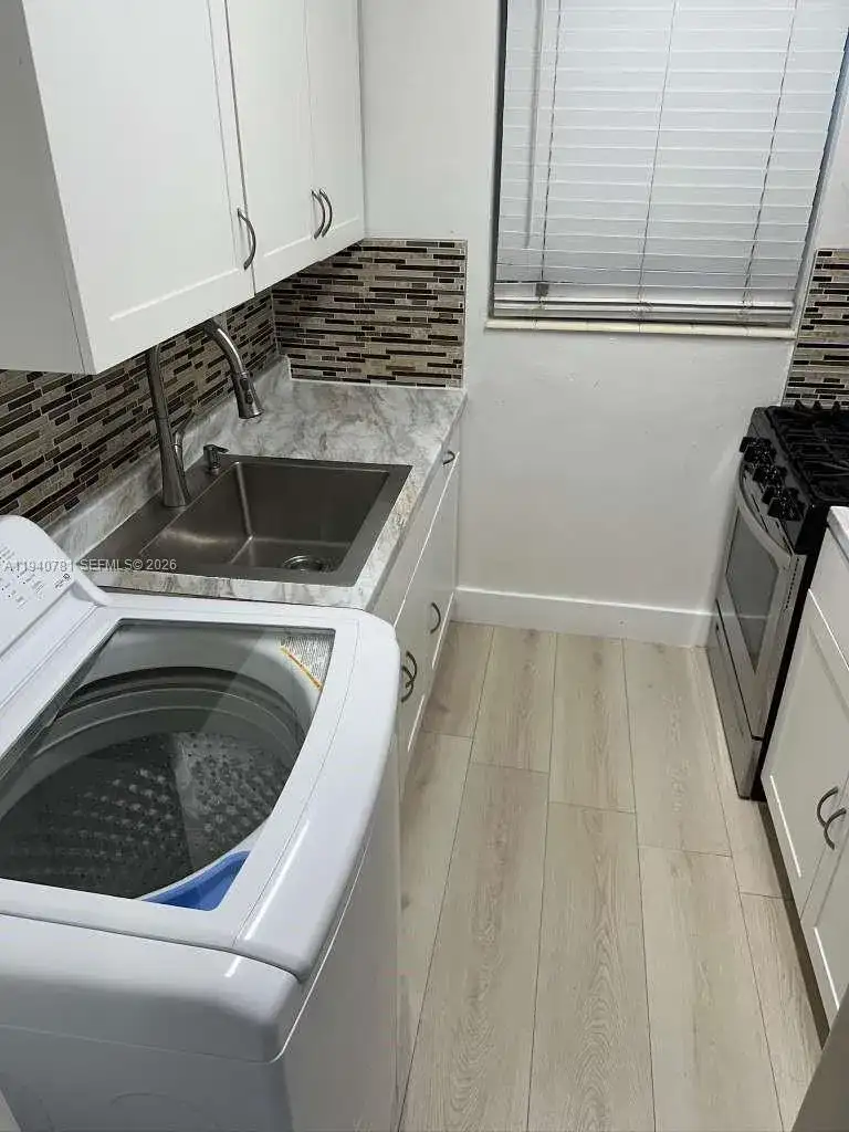 7625 Harding Ave # 1, Miami Beach FL 33141 photo 2