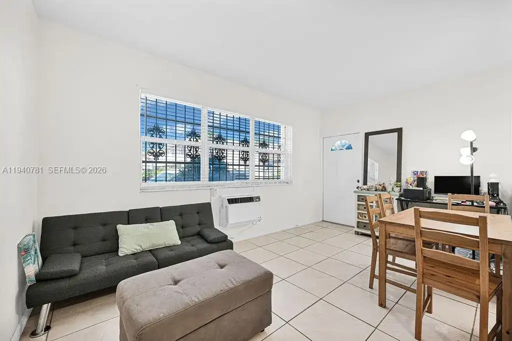 7625 Harding Ave # 1, Miami Beach FL 33141 photo 4