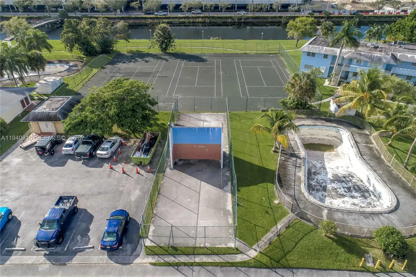 7410 SW 82nd St # K405, Miami FL 33143 photo 4