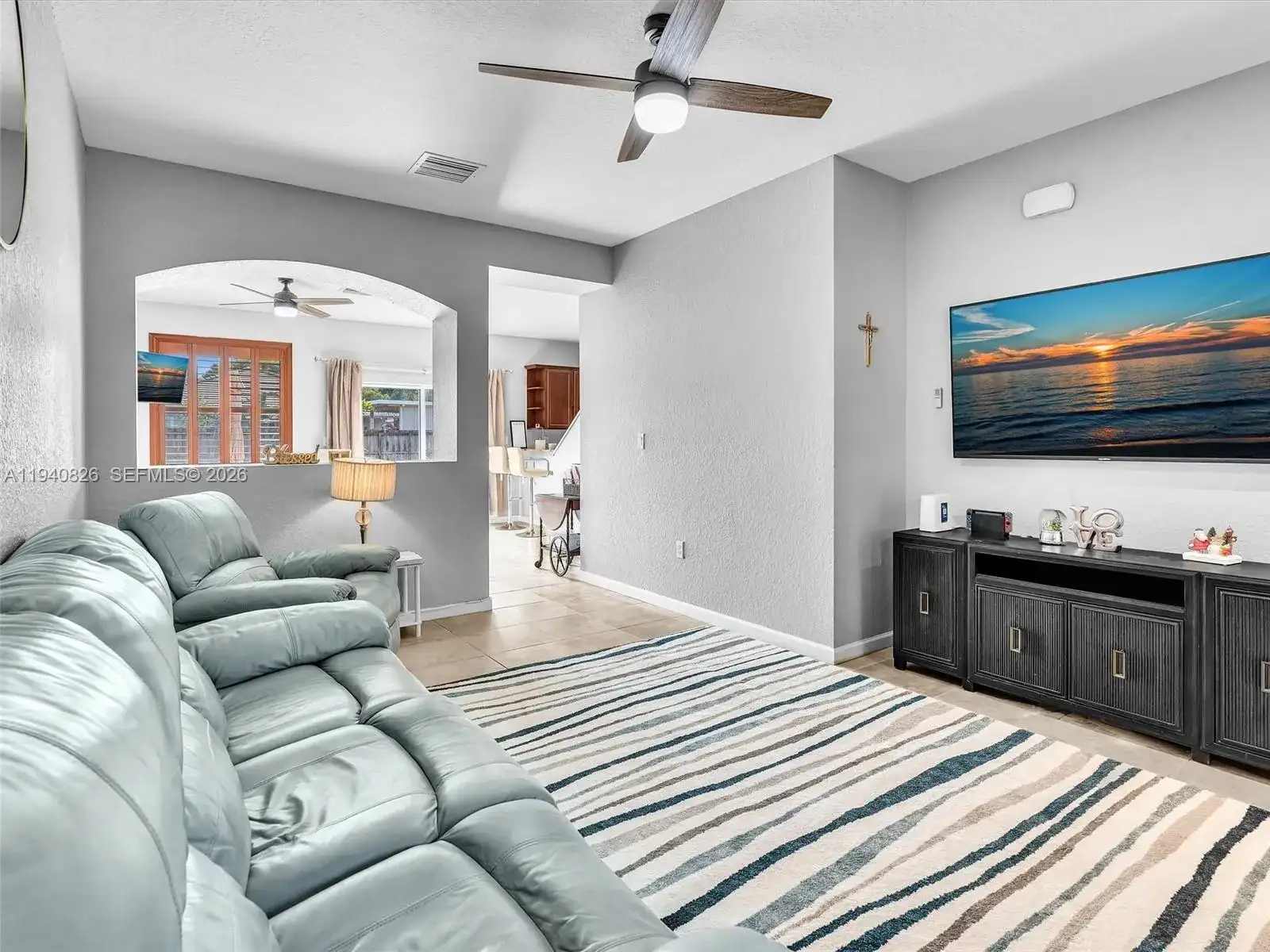 625 SE 30th Ter, Homestead FL 33033 photo 5