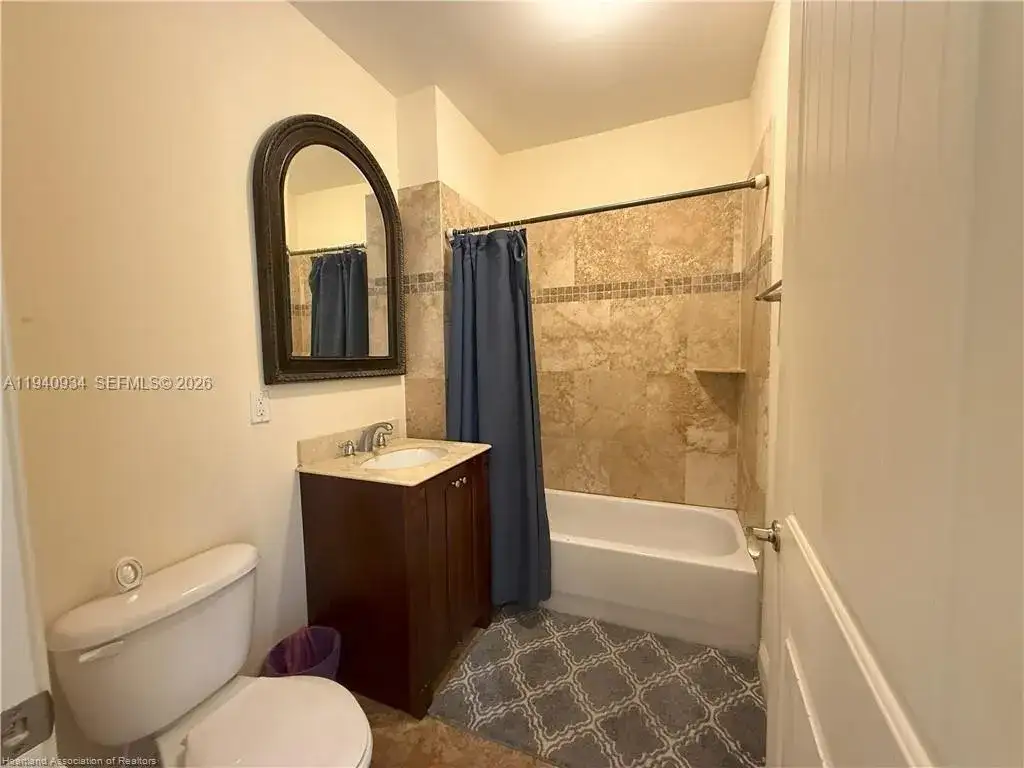 2351 Lakeview Drive # 115, Sebring FL 33870 photo 4
