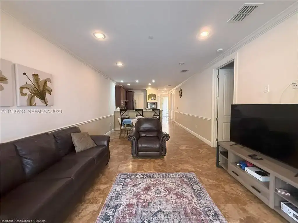 2351 Lakeview Drive # 115, Sebring FL 33870 photo 5