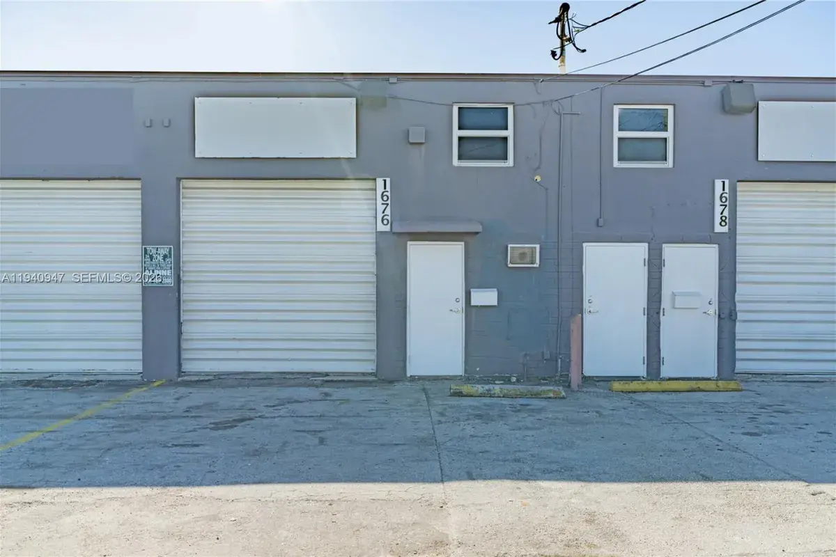1676 W 31st Pl # 1676, Hialeah FL 33012