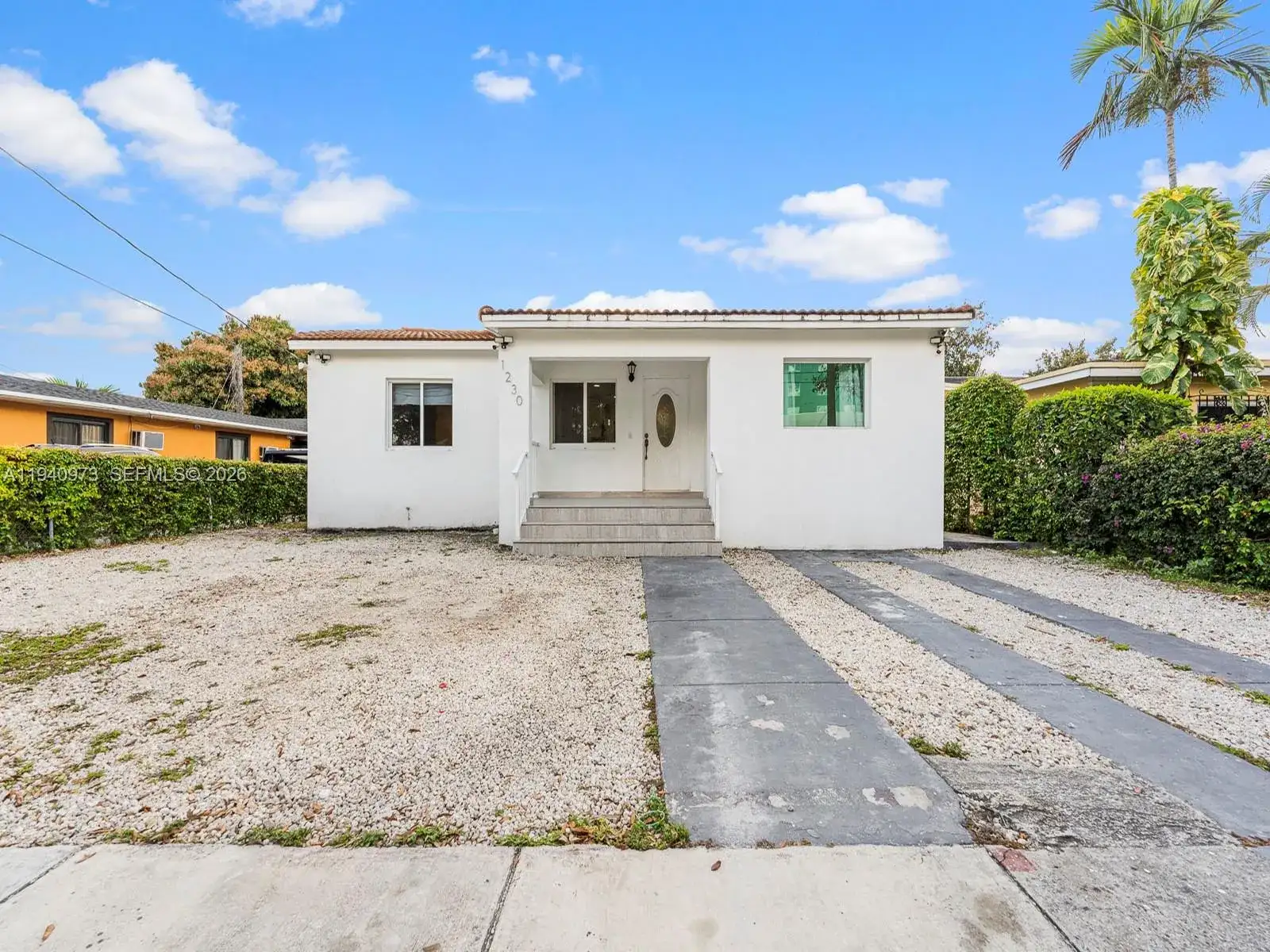1230 NW 35th St, Miami FL 33142 photo 2