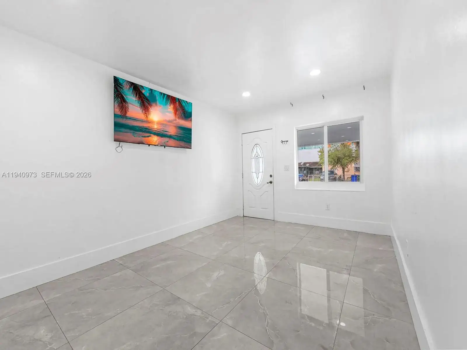 1230 NW 35th St, Miami FL 33142 photo 5
