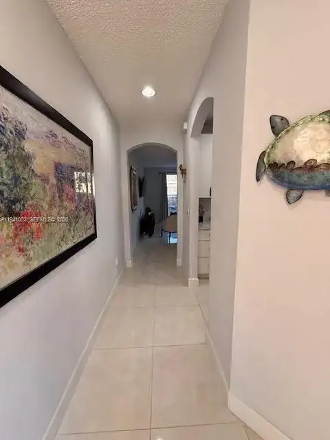 2279 NE 42nd Cir, Homestead FL 33033 photo 2