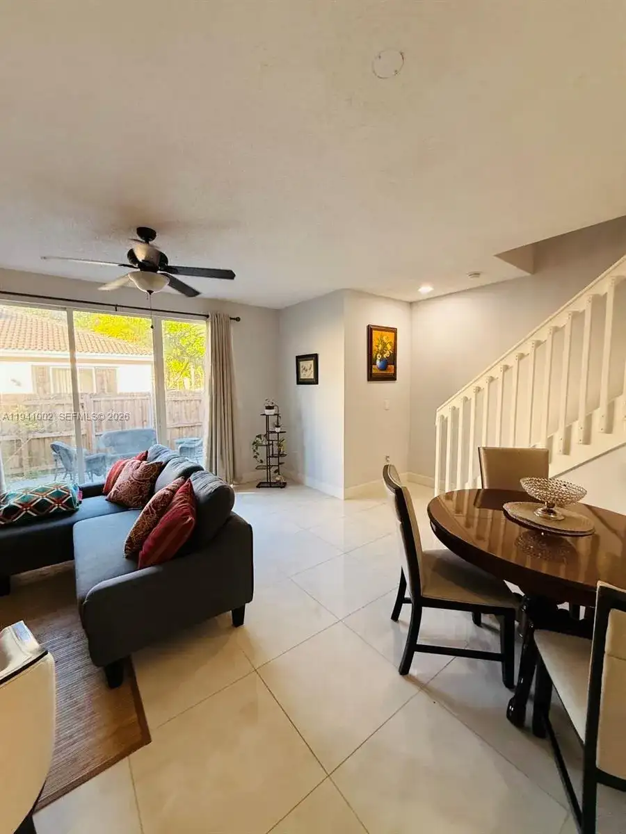 2279 NE 42nd Cir, Homestead FL 33033 photo 4