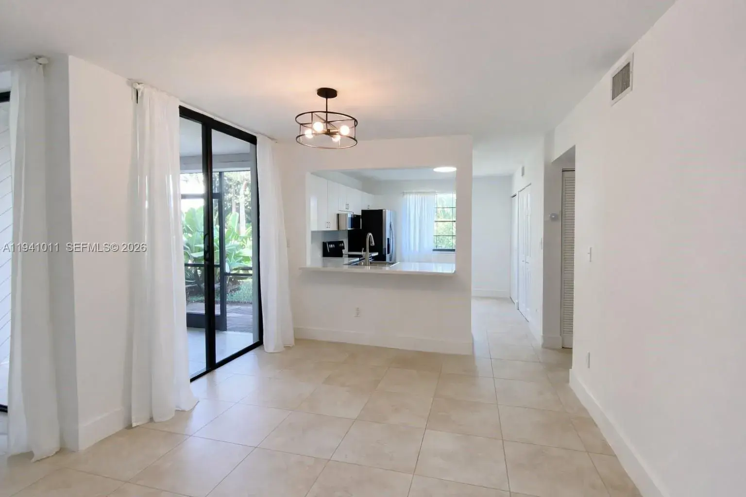 3552 Magellan Cir # 126, Aventura FL 33180