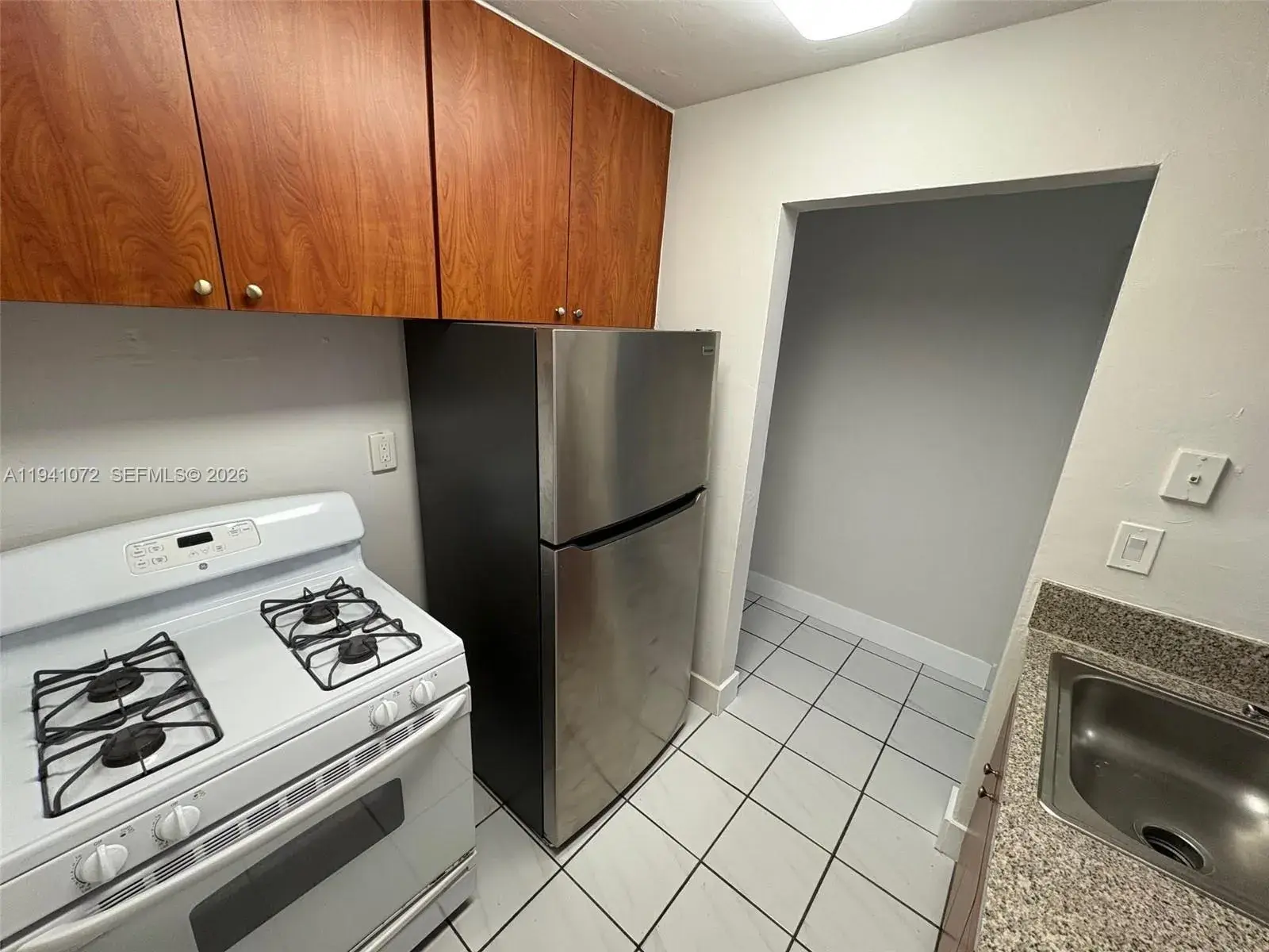 505 NE 30th St # 506, Miami FL 33137