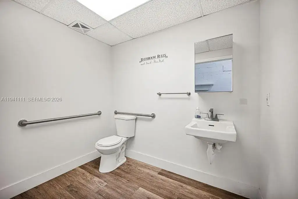 6020 NW 99th Ave # 309, Doral FL 33178 photo 4