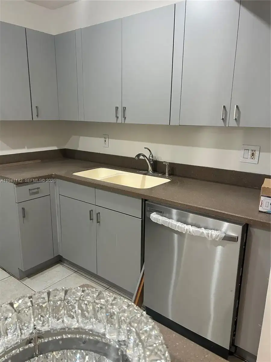 11511 NW 10th St # 11511, Pembroke Pines FL 33026 photo 2
