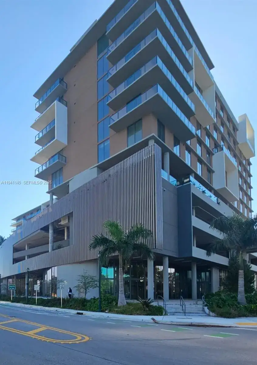 2820 NE 214 st UNIT 5, Aventura FL 33180 photo 3