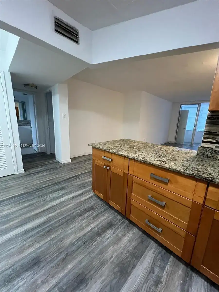 1680 NE 191st St # 2, Miami FL 33179 photo 2