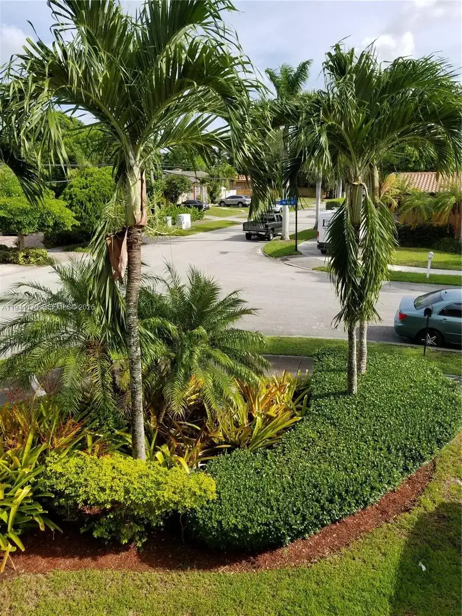 SW Bird Road, South Miami FL 33155 photo 5