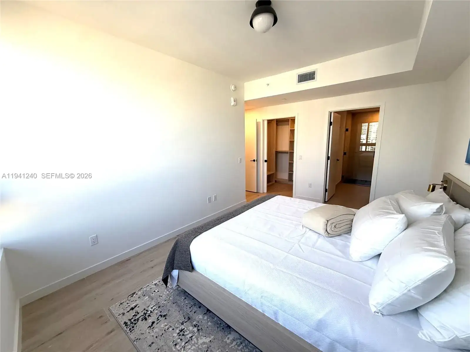 225 N MIAMI AVE # 3505, Miami FL 33132 photo 5