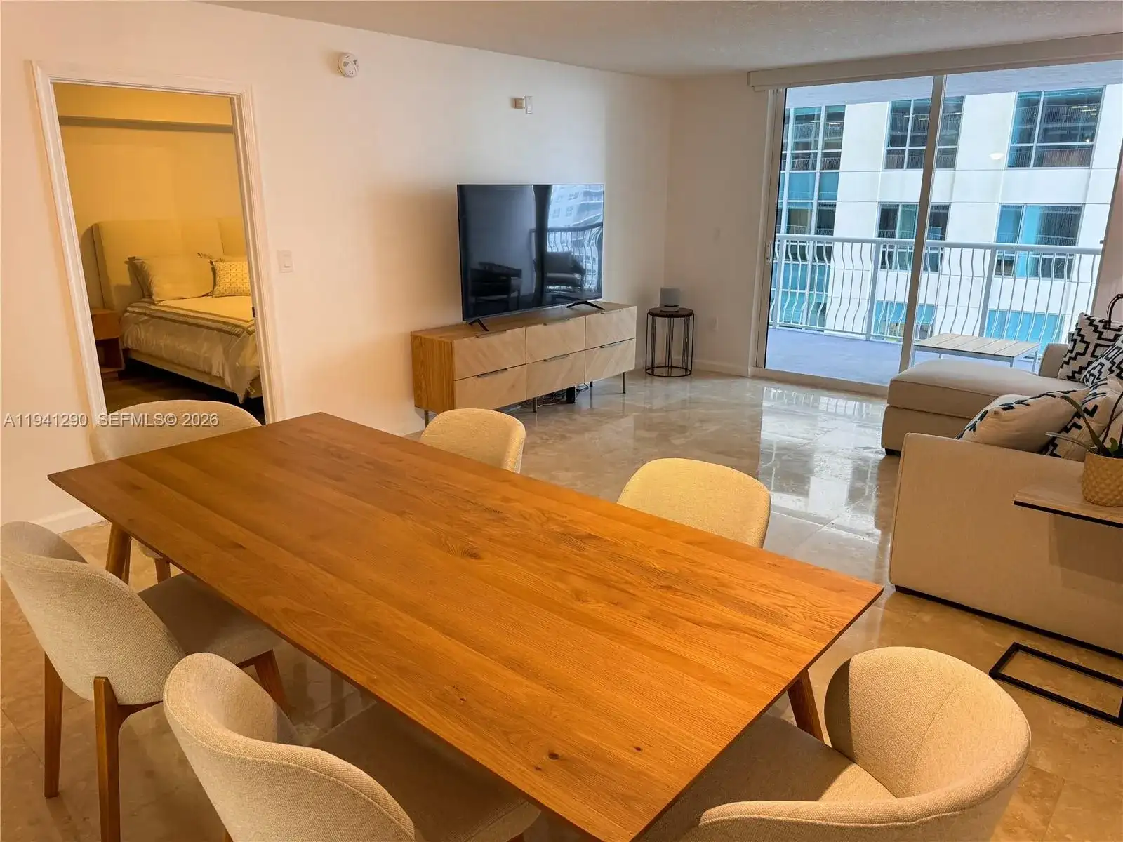 1200 Brickell Bay Dr # 1708, Miami FL 33131 photo 3