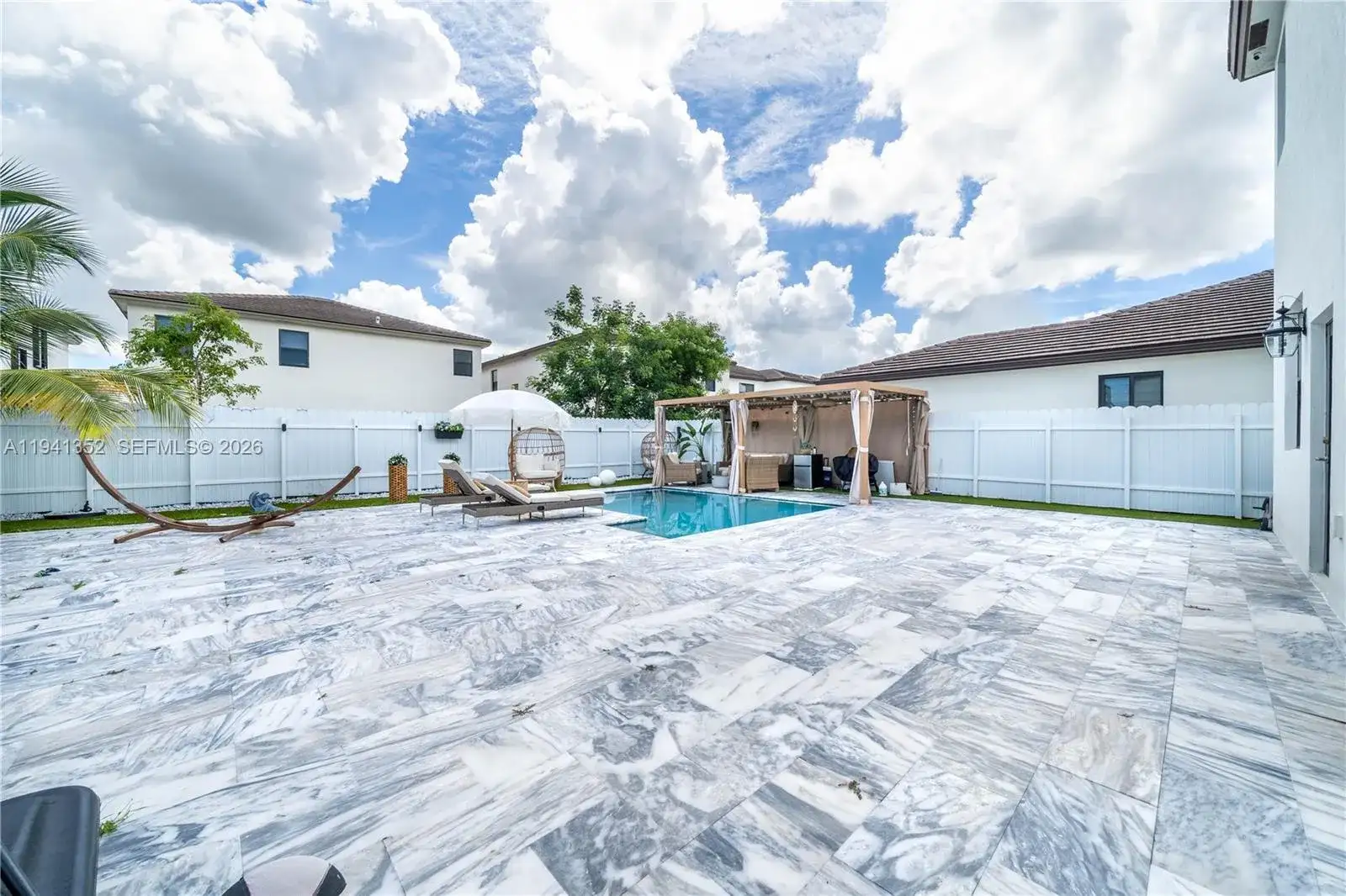 22719 SW 131st Ave, Miami FL 33170 photo 2