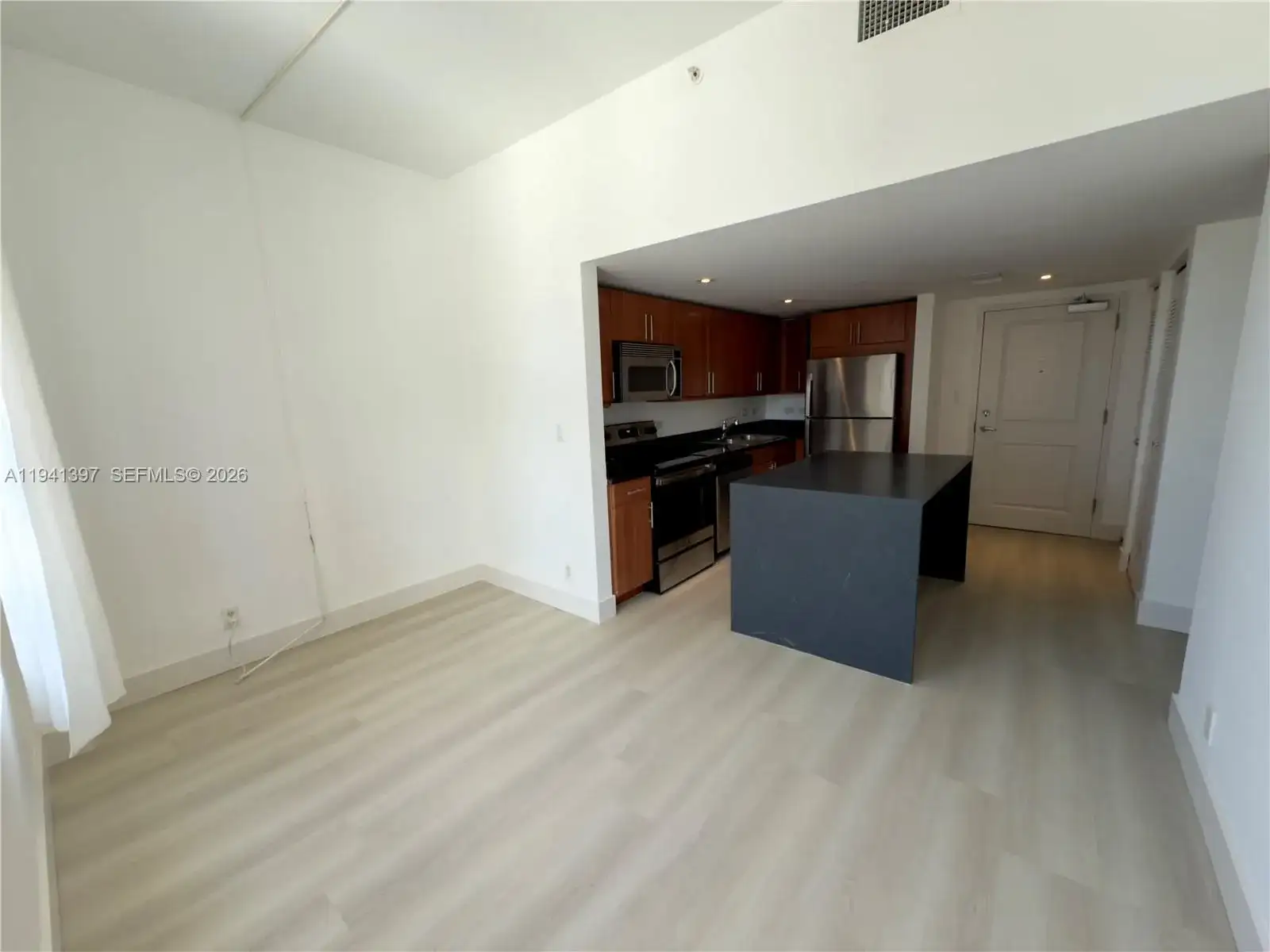 111 E Flagler St # 805, Miami FL 33131 photo 5