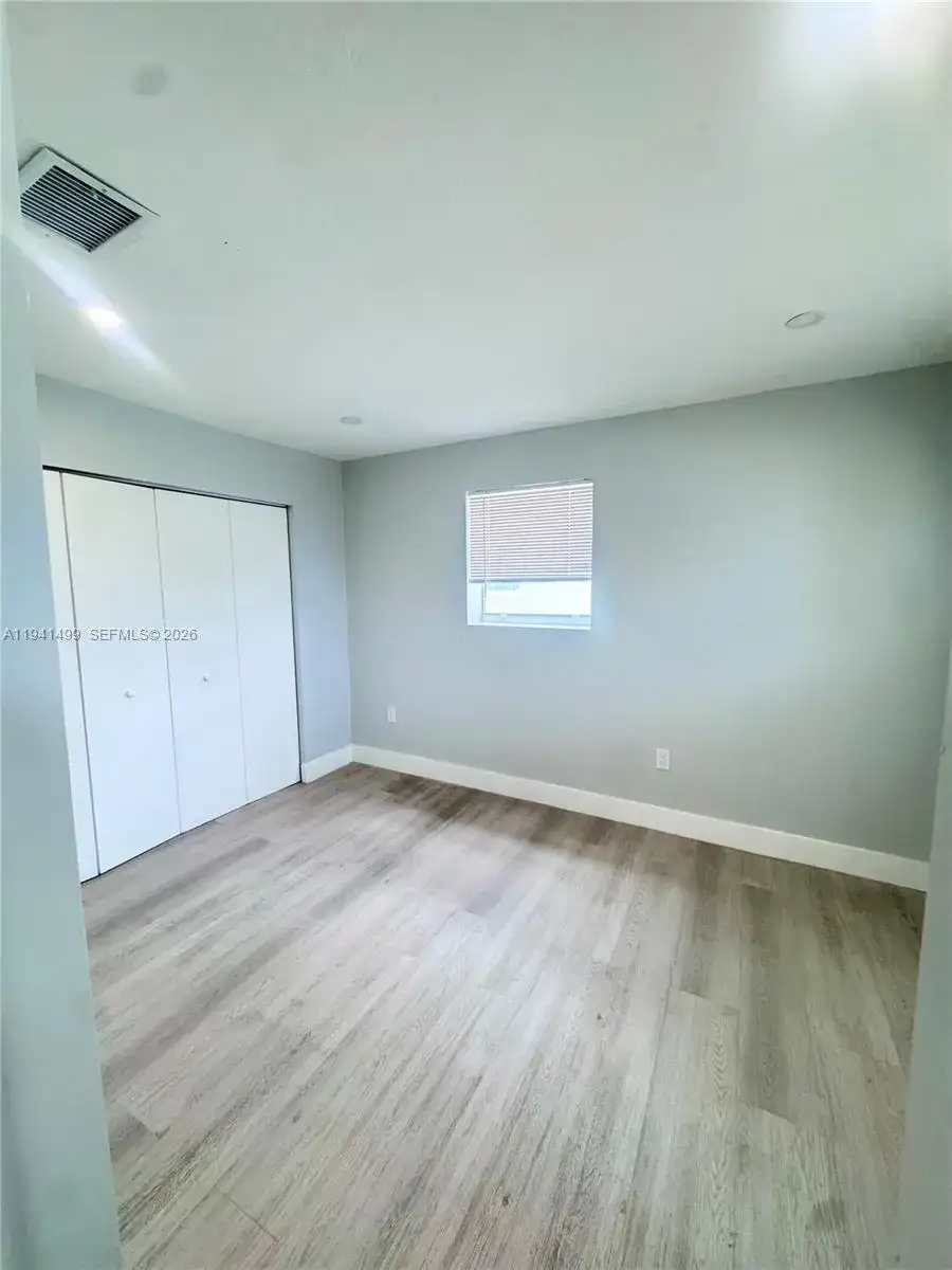 3731 SW 58th Ter, Davie FL 33314 photo 5