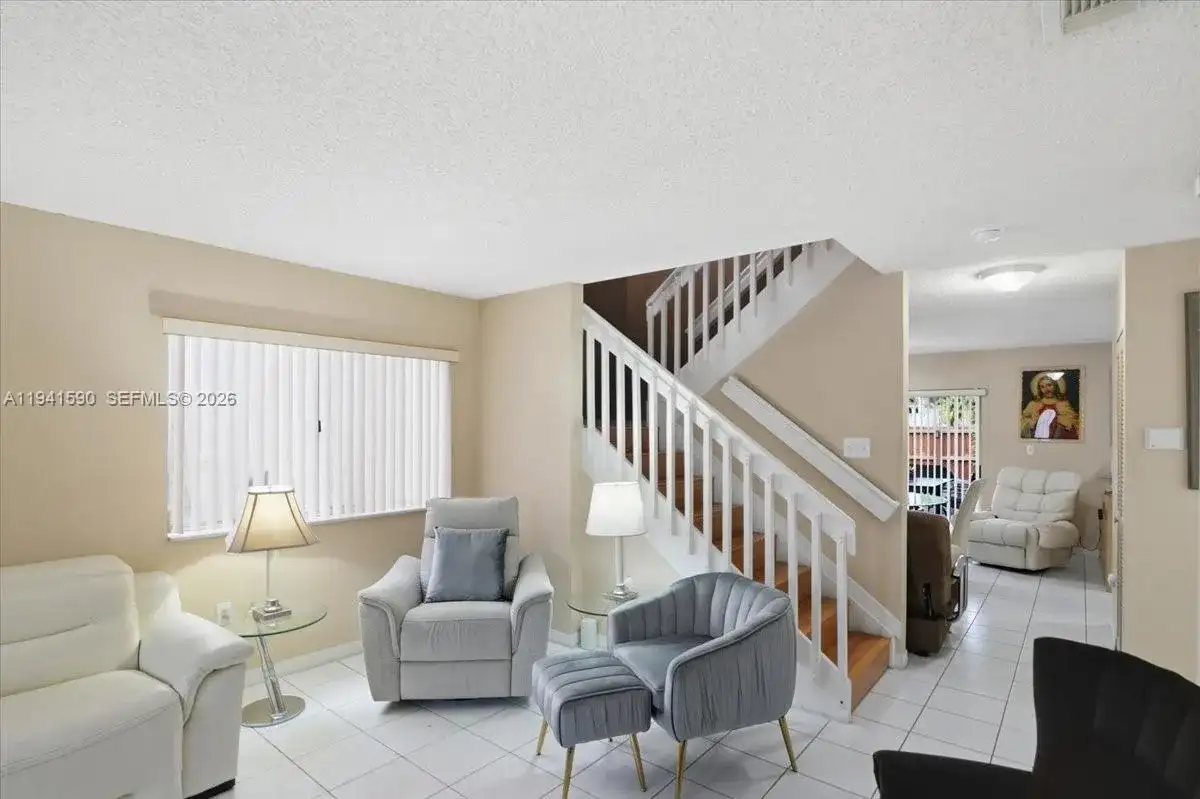 13741 SW 160th Ter, Miami FL 33177 photo 3