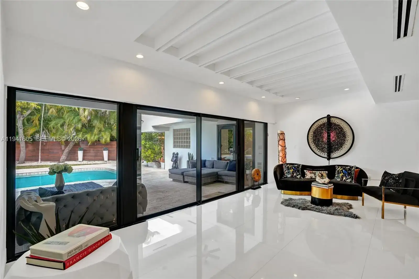 19130 NE 21st Ave, North Miami Beach FL 33179 photo 5