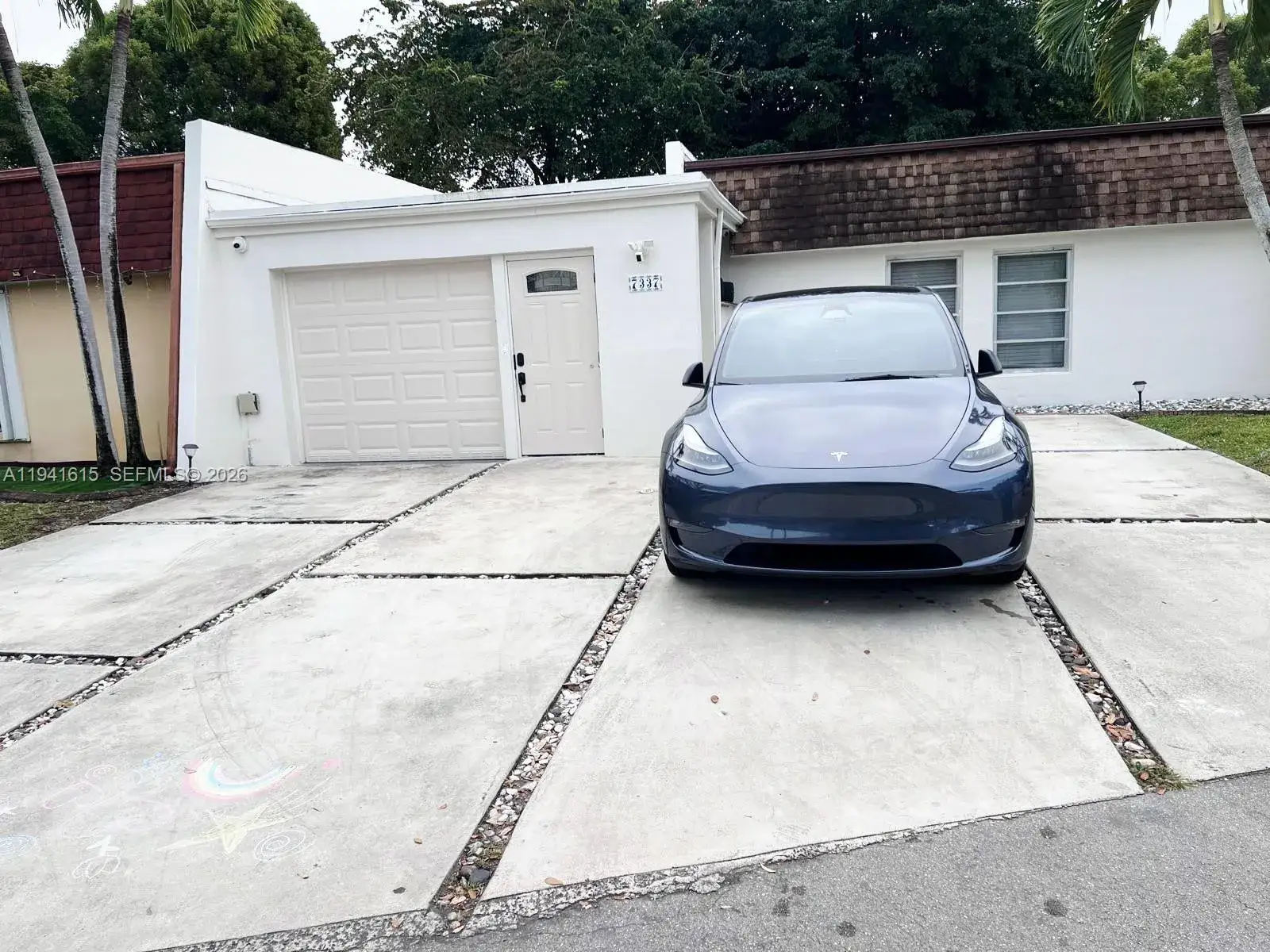 3 bedroom 2 bath Residential for sale at 7337 Stardust Dr, Hialeah FL 33015