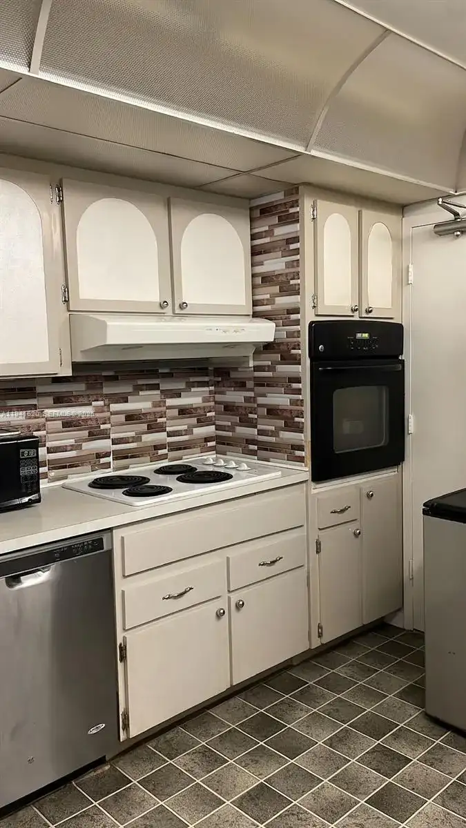 4020 Galt Ocean Dr # 1407, Fort Lauderdale FL 33308 photo 3