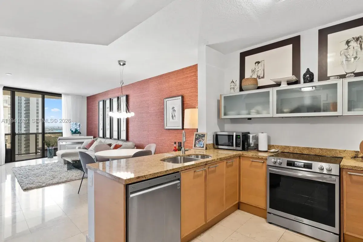 16275 Collins Ave # 2103, Sunny Isles Beach FL 33160