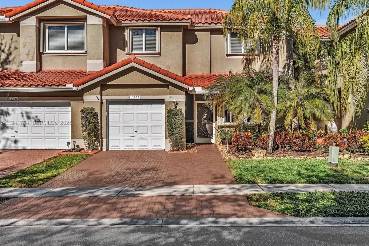 12573 NW 56th Dr, Coral Springs FL 33076