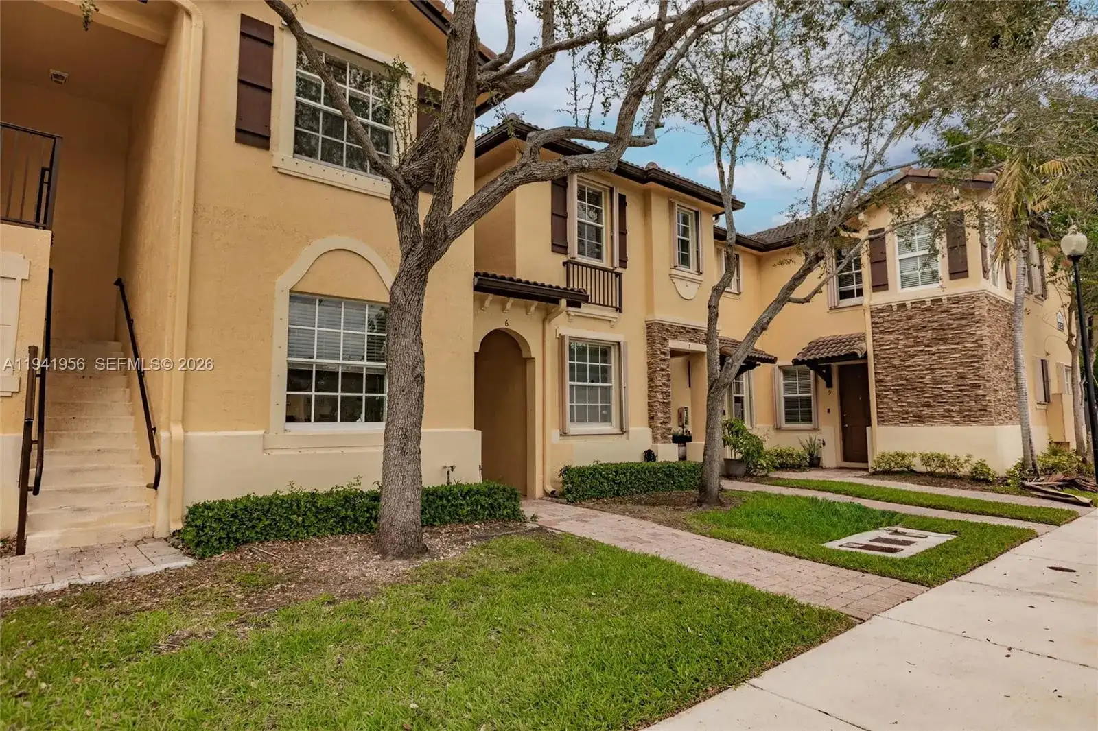 9333 SW 227th St # 6, Cutler Bay FL 33190 photo 2