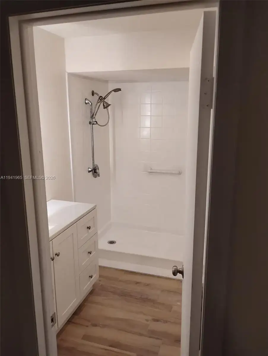 1760 Bayberry Dr # 1760, Pembroke Pines FL 33024 photo 3