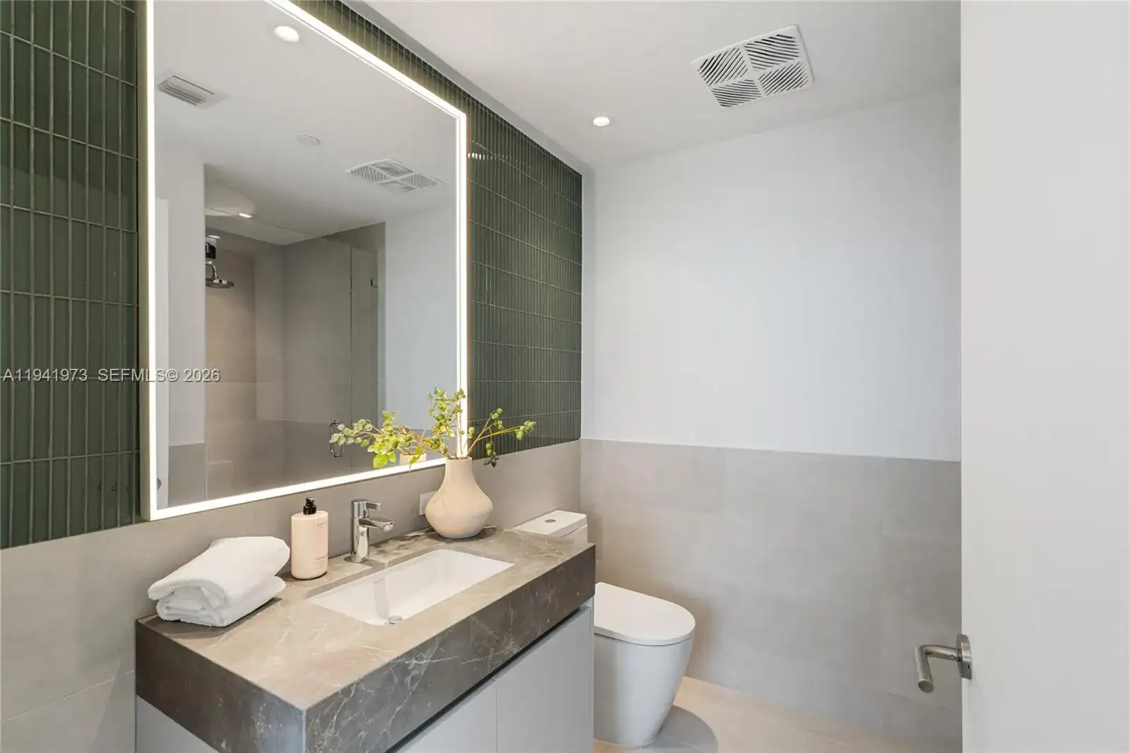 500 Alton Rd, Miami Beach FL 33139 photo 4