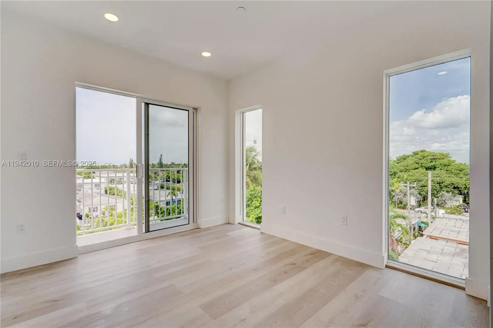 816 84th St # 2, Miami Beach FL 33141 photo 5