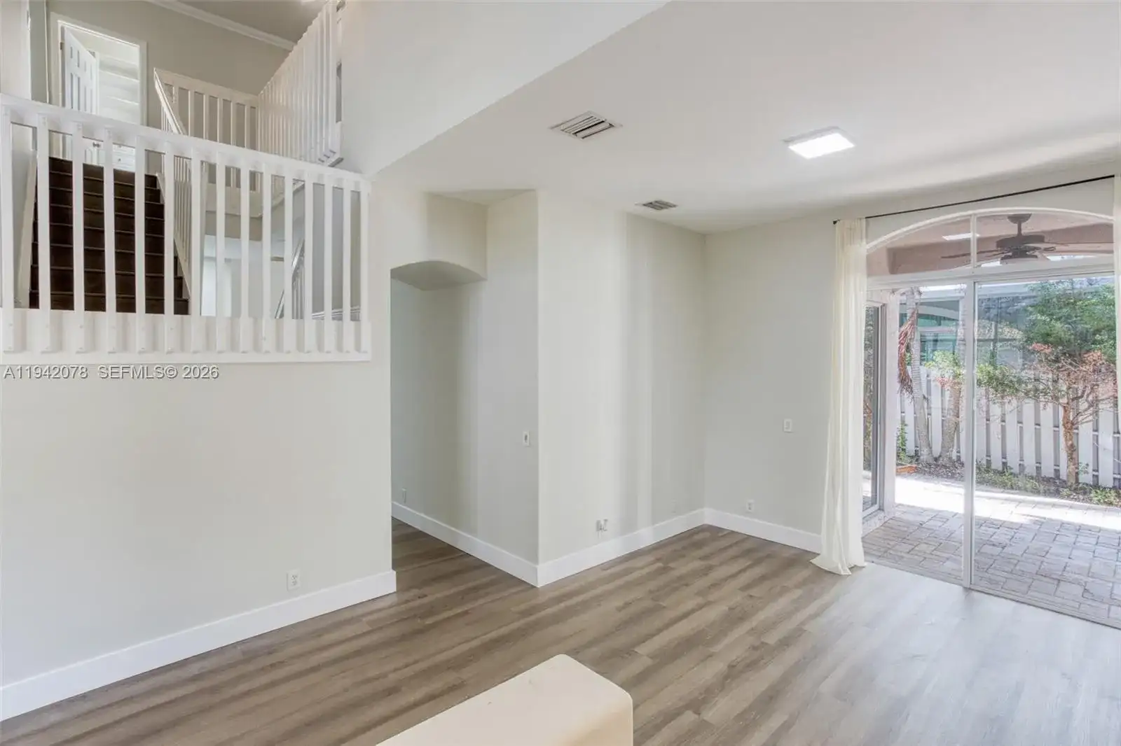 3755 SW 50th St, Hollywood FL 33312 photo 3