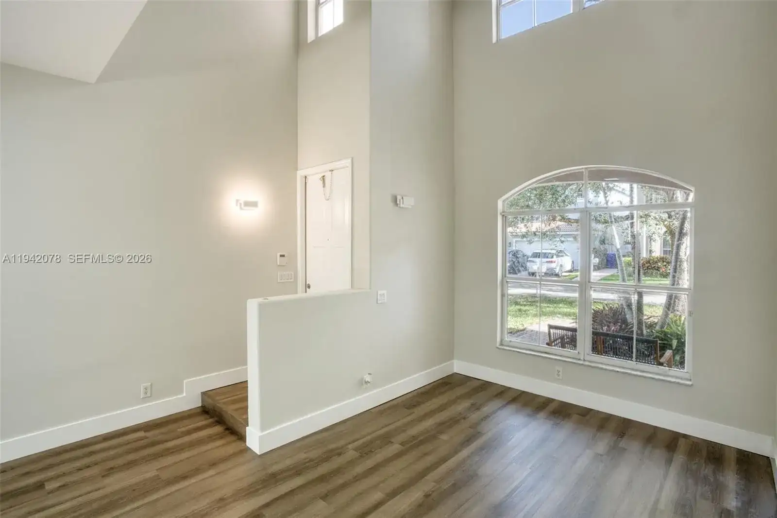 3755 SW 50th St, Hollywood FL 33312 photo 5
