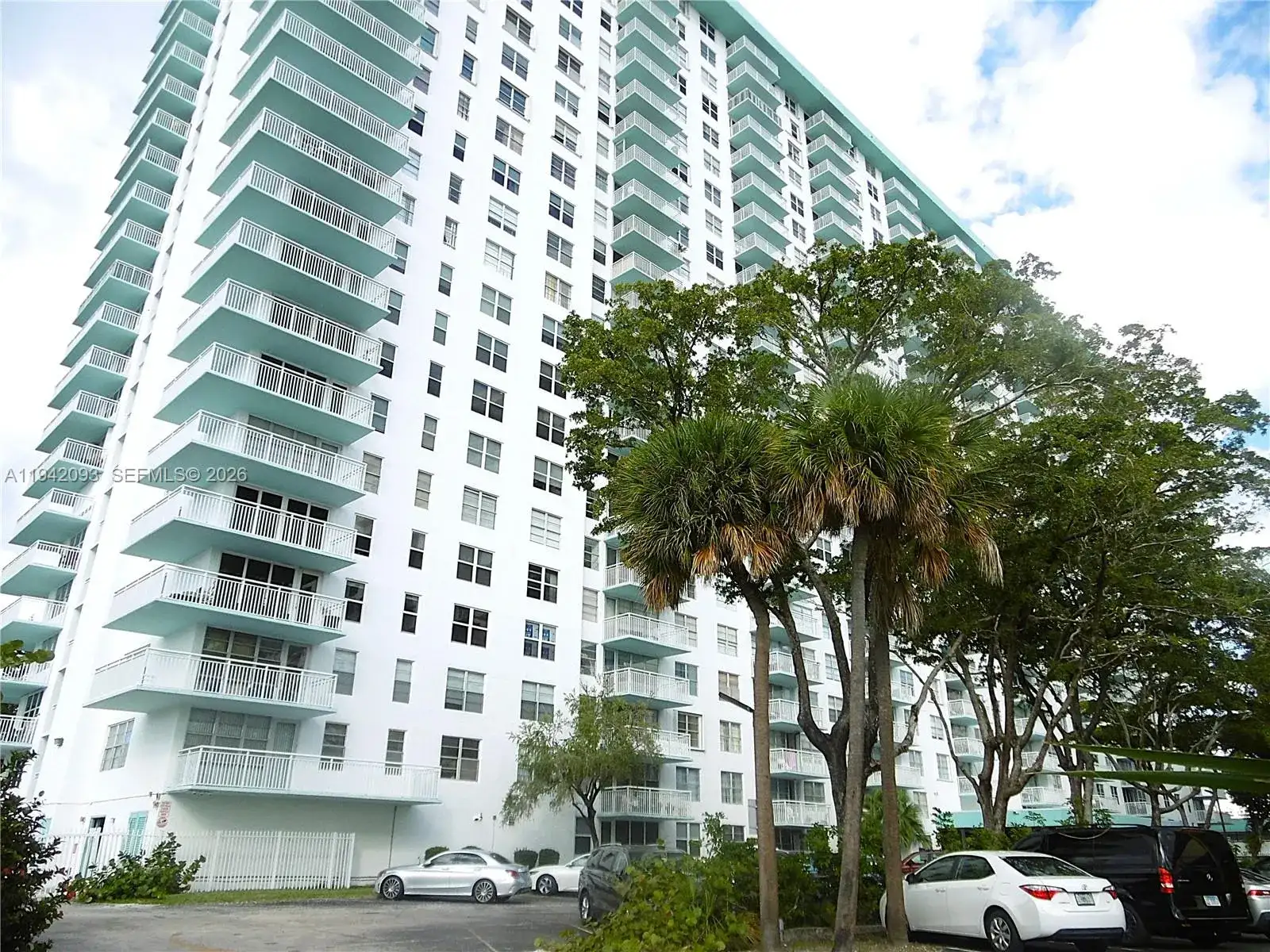 301 174th St # 1905, Sunny Isles Beach FL 33160 photo 3