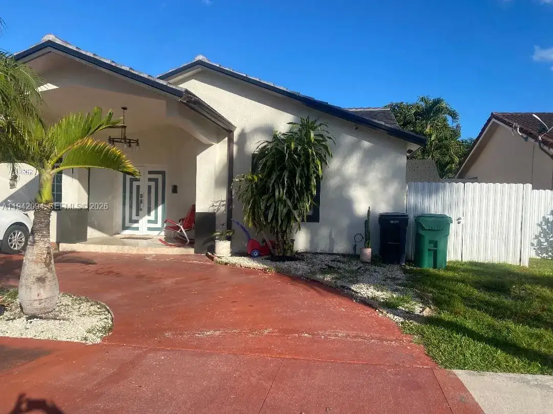 17075 SW 145th Ave, Miami FL 33177 photo 2