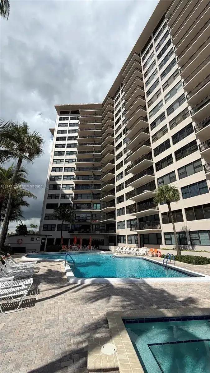 3800 Galt Ocean Dr # 1414, Fort Lauderdale FL 33308 photo 2