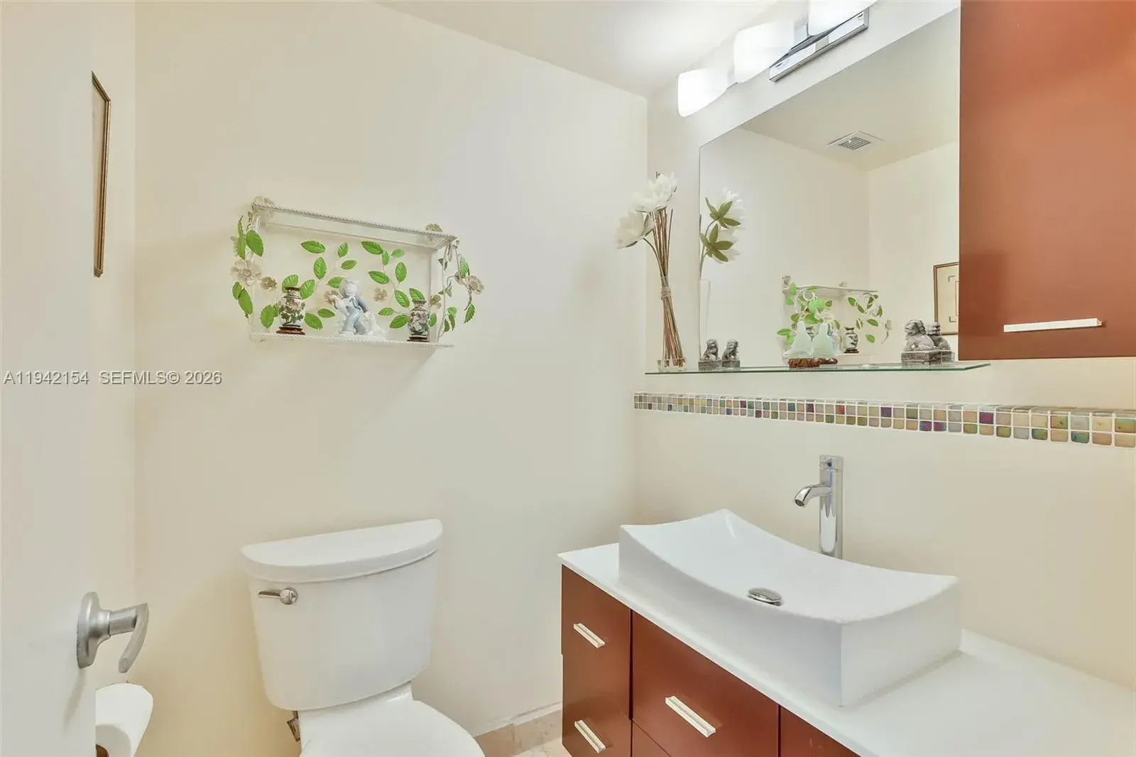 500 Bayview Dr # 617, Sunny Isles Beach FL 33160