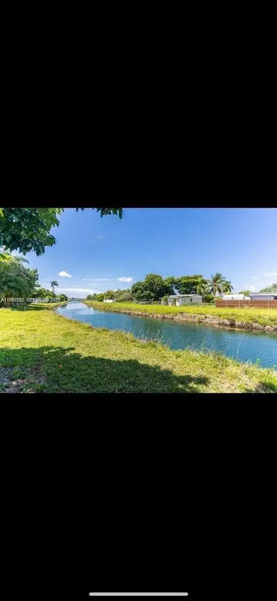 30214 SW 158th Ct, Homestead FL 33033 photo 4