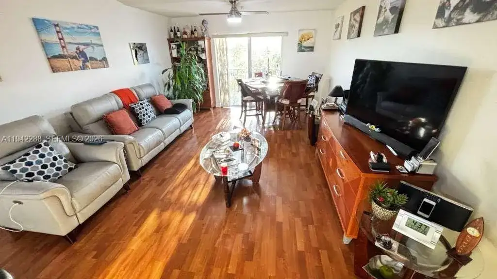 9905 Westwood Dr # 3, Tamarac FL 33321 photo 2
